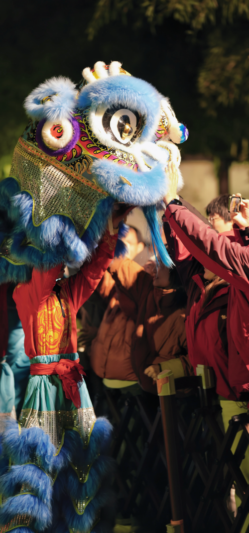 阿扎伦卡重返赛场,反败为胜首场状态出色,FPX观众沸腾!赢得满堂喝彩 阿扎伦卡重返赛场,反败为胜首场状态出色,FPX观众沸腾!赢得满堂喝彩