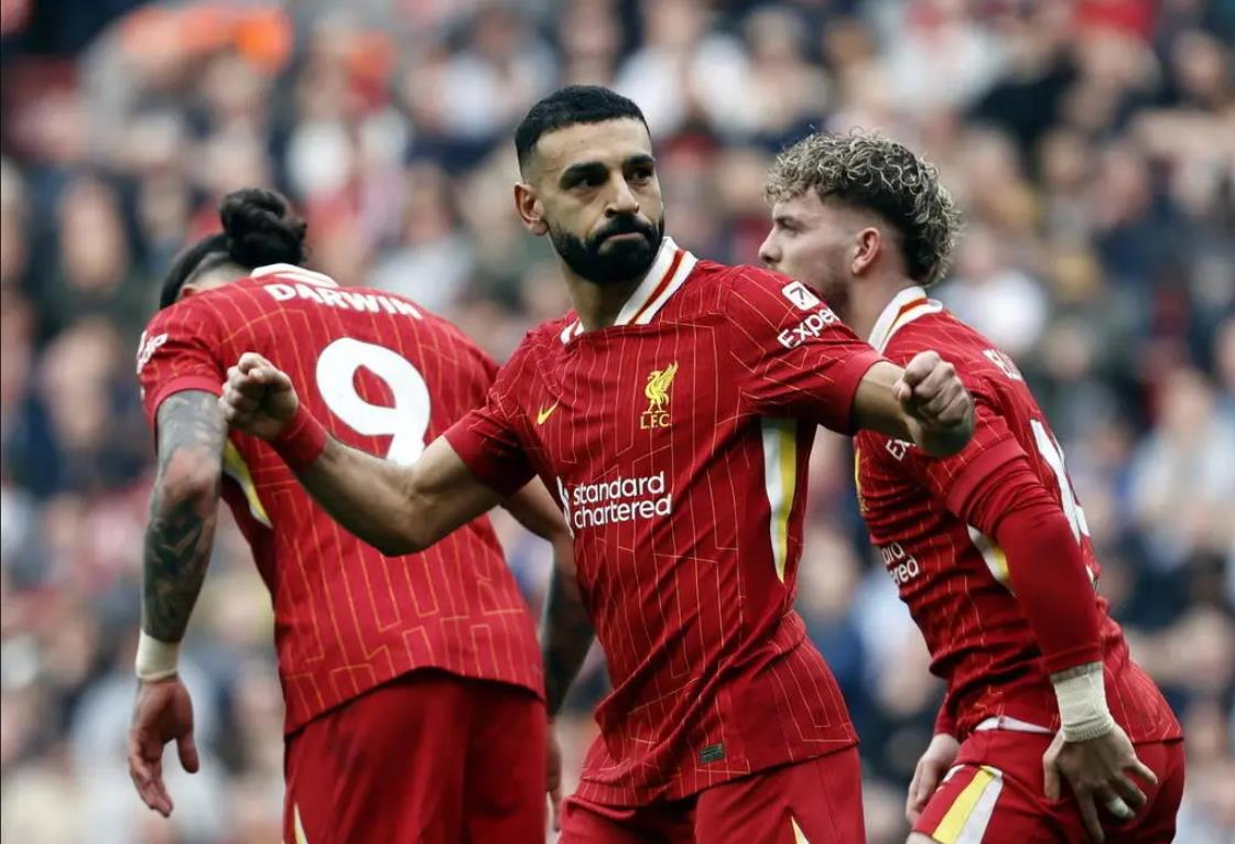 曼联迎NBA常规赛关键赛，今晚内部沟通，赛场秩序良好，团队化学反应显著的简单介绍