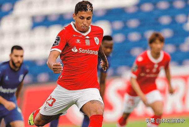  足球赛前会议记录 