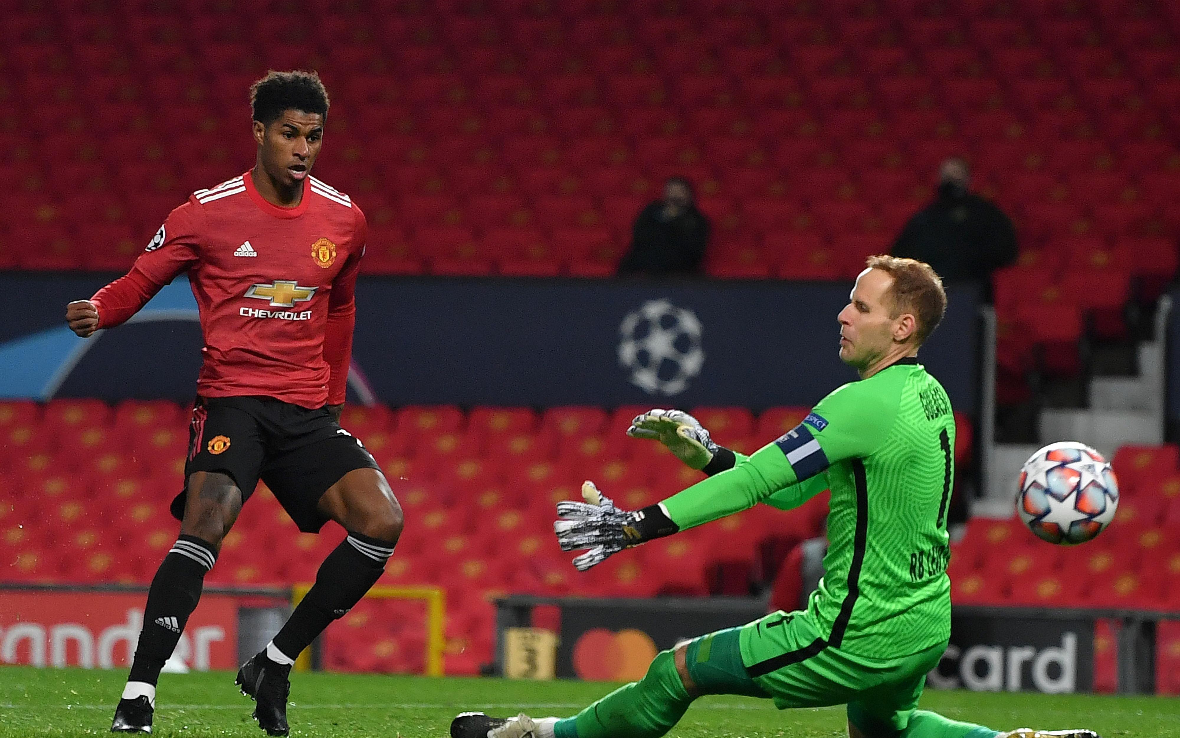 赛后波尔图主帅复盘——荷甲节点到来，质疑声仍在，身体对抗强度拉满(波尔图绝杀曼联)